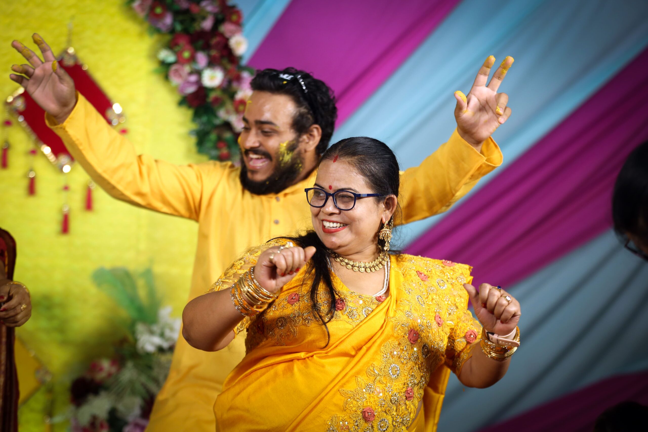GROOM CANDID (123)